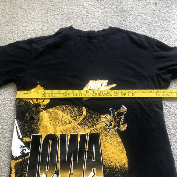 Nike Iowa Hawkeyes Basketball Short Sleeve Graphic Tee T-Shirt Medium Black - Picture 7 of 8